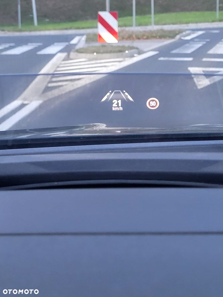 Ford Focus 1.5 EcoBoost Titanium ASS - 23