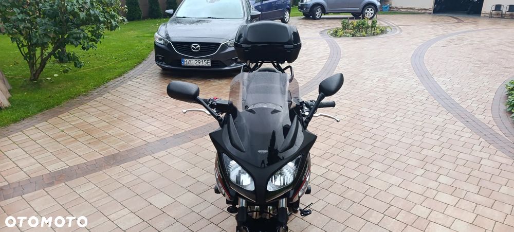 Honda CBF - 9