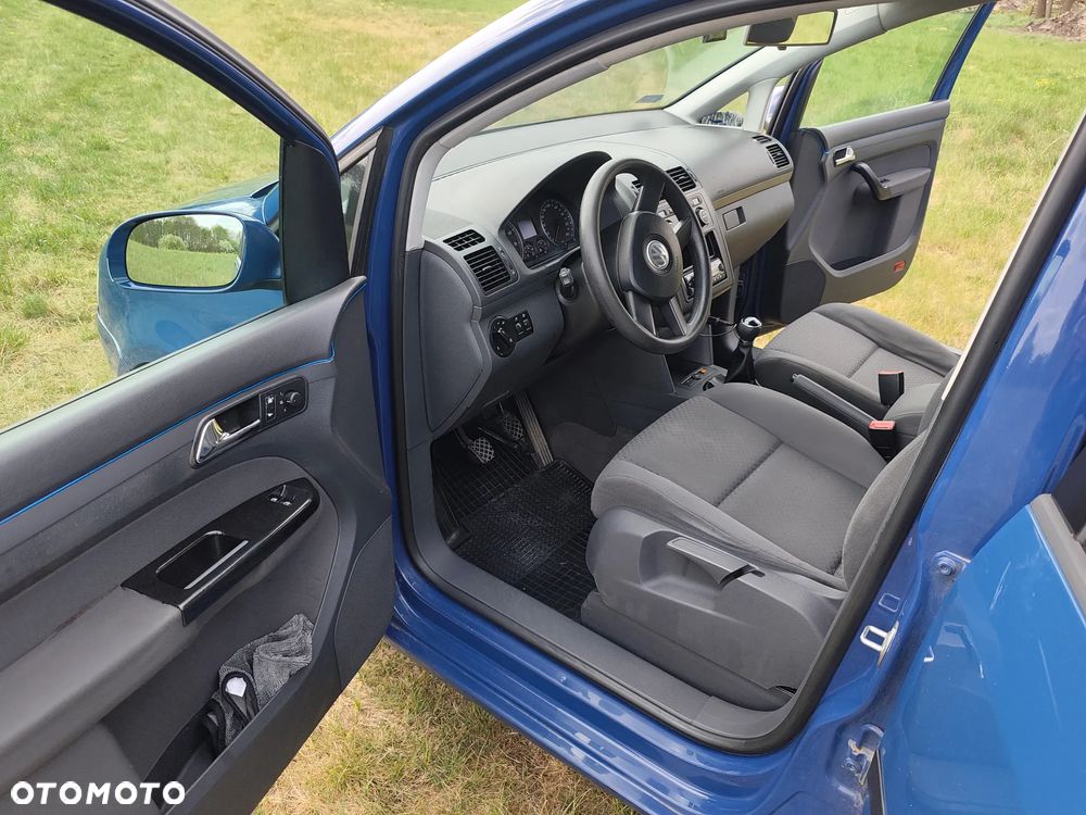 Volkswagen Touran 1.6 Basis - 13