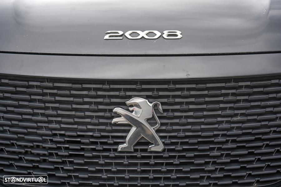 Peugeot 2008 1.2 PureTech Active Pack EAT8 - 5