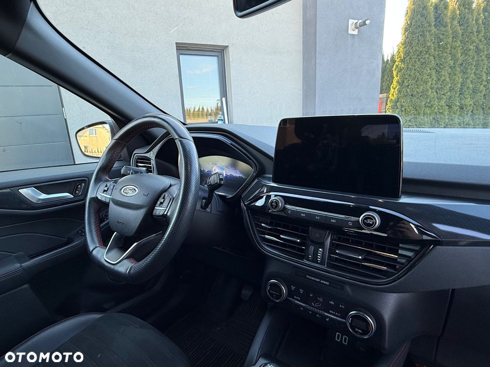 Ford Kuga 2.0 EcoBlue Hybrid ST-LINE X - 16