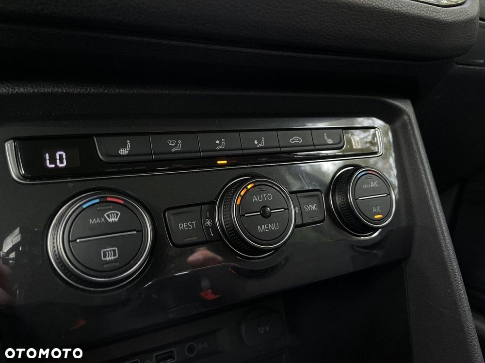 Volkswagen Tiguan 2.0 TSI 4Mot Highline DSG - 23