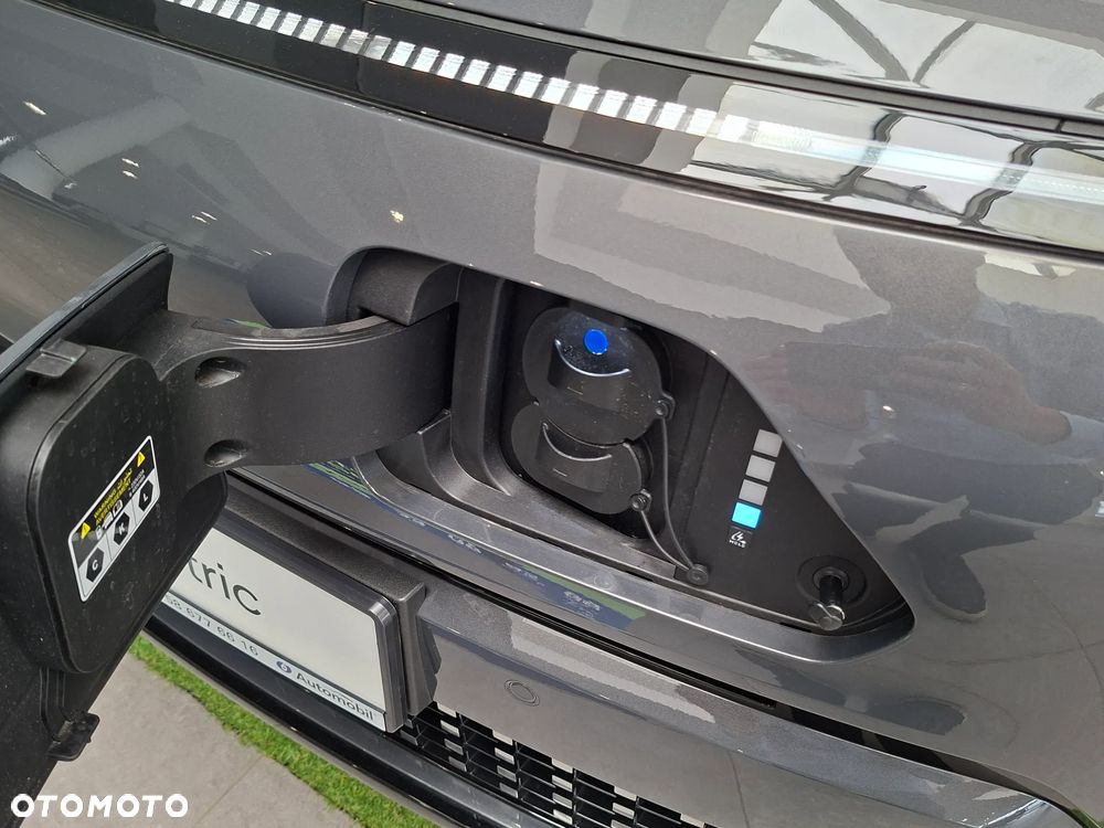 Hyundai Kona 65kWh Platinum - 36