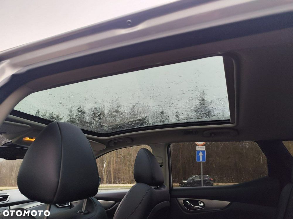 Nissan Qashqai 1.6 DIG-T Tekna+ - 25