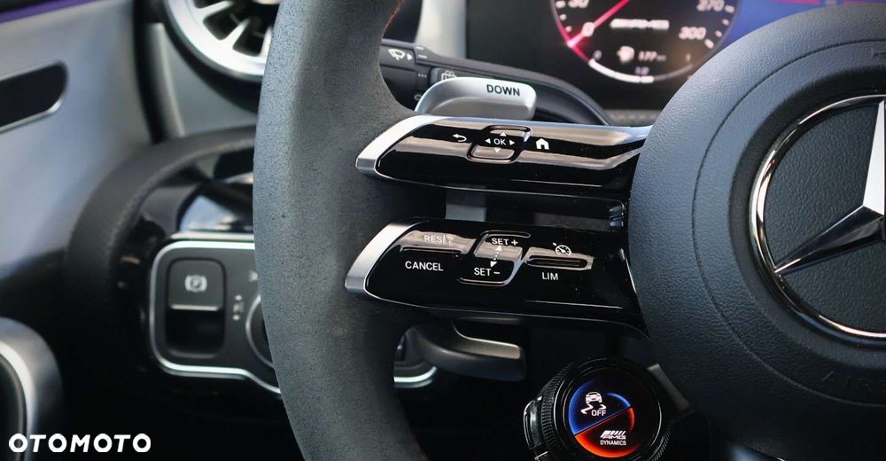 Mercedes-Benz Klasa A 45 S AMG 4-Matic 8G-DCT - 23