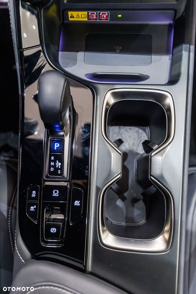 Lexus NX 350h F Sport AWD - 32