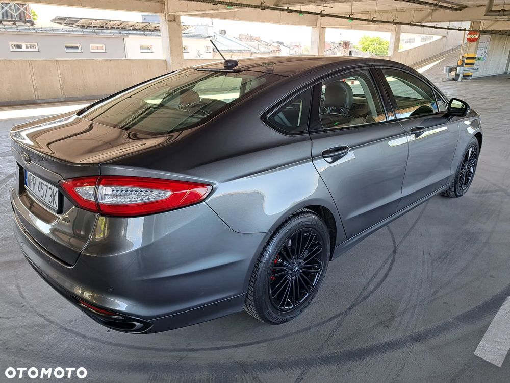 Ford Fusion - 3