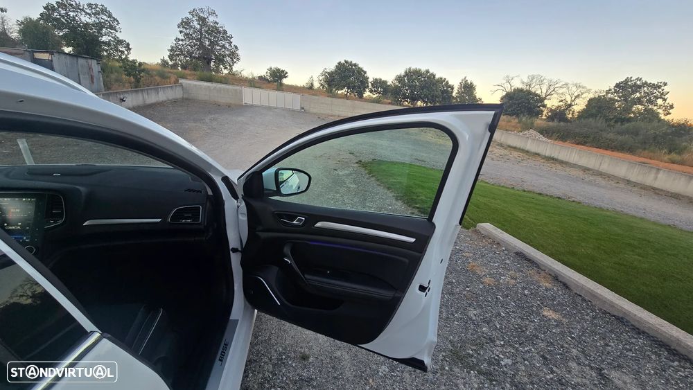 Renault Mégane Sport Tourer 1.5 Blue dCi Bose Edition - 24