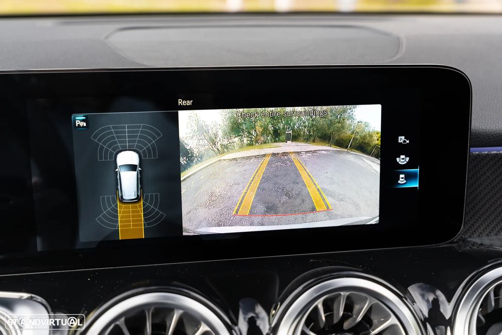 Mercedes-Benz GLB 35 AMG 4Matic Speedshift DCT 8G - 22