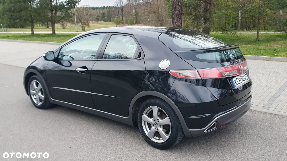 Honda Civic 1.4 i-VTEC Comfort - 4