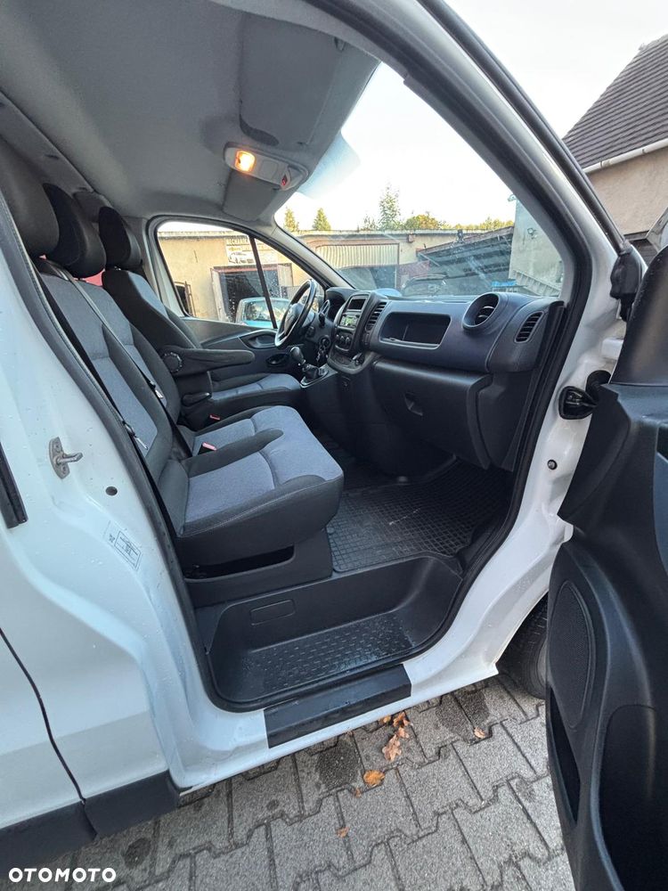 Opel Vivaro - 5