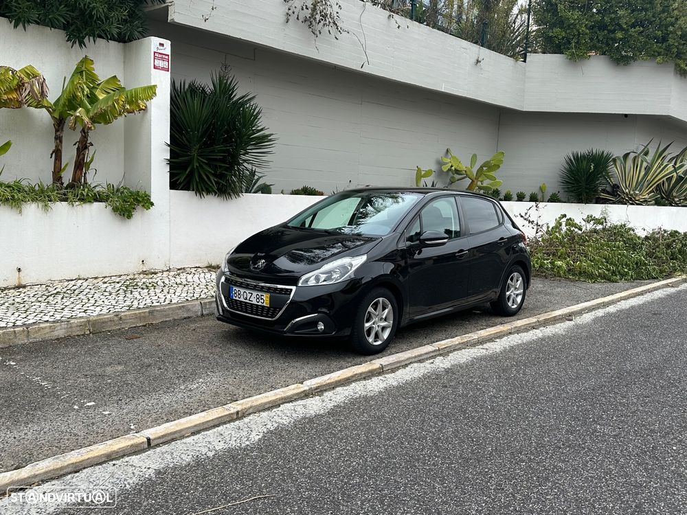 Peugeot 208 1.2 PureTech Active - 16