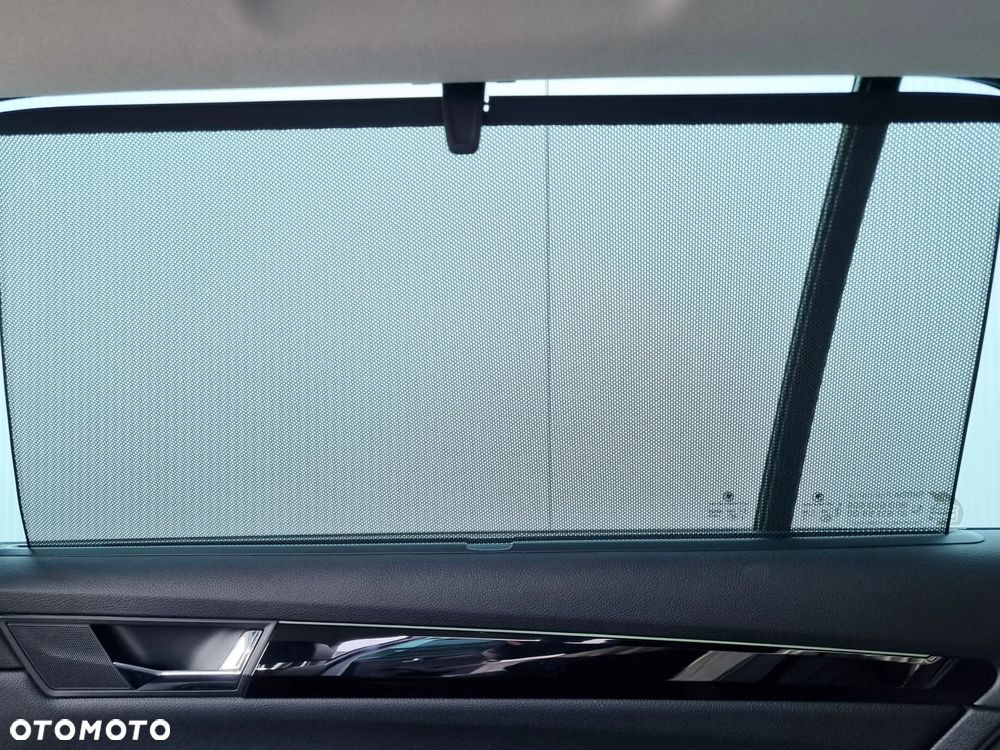 Skoda Superb 2.0 TSI L&K DSG - 37