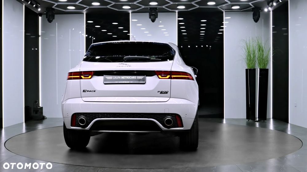 Jaguar E-Pace 2.0 i4P AWD R-Dynamic S - 8