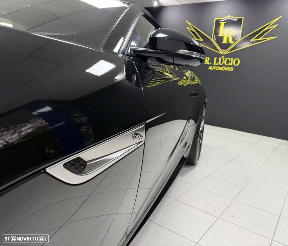 Jaguar F-Type 2.0 i4 R-Dynamic Black - 20