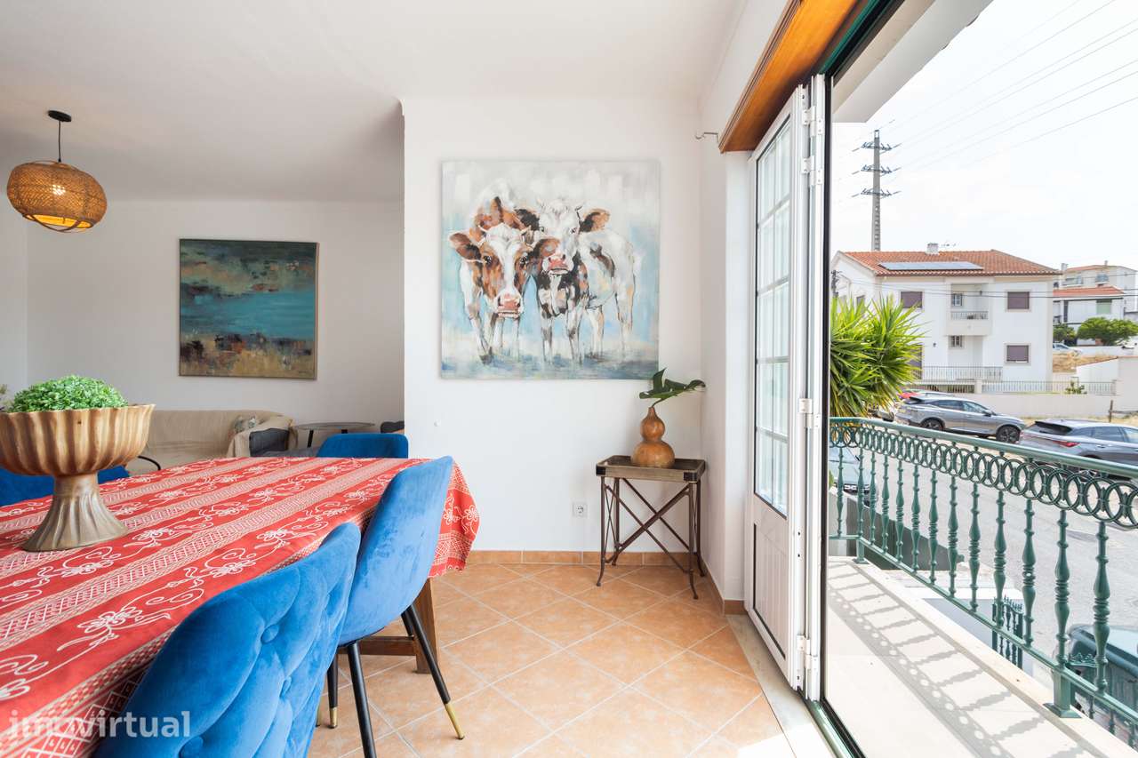 Moradia Geminada T4 com Terraço, a 15 Min do Comboio - Grande imagem: 5/60
