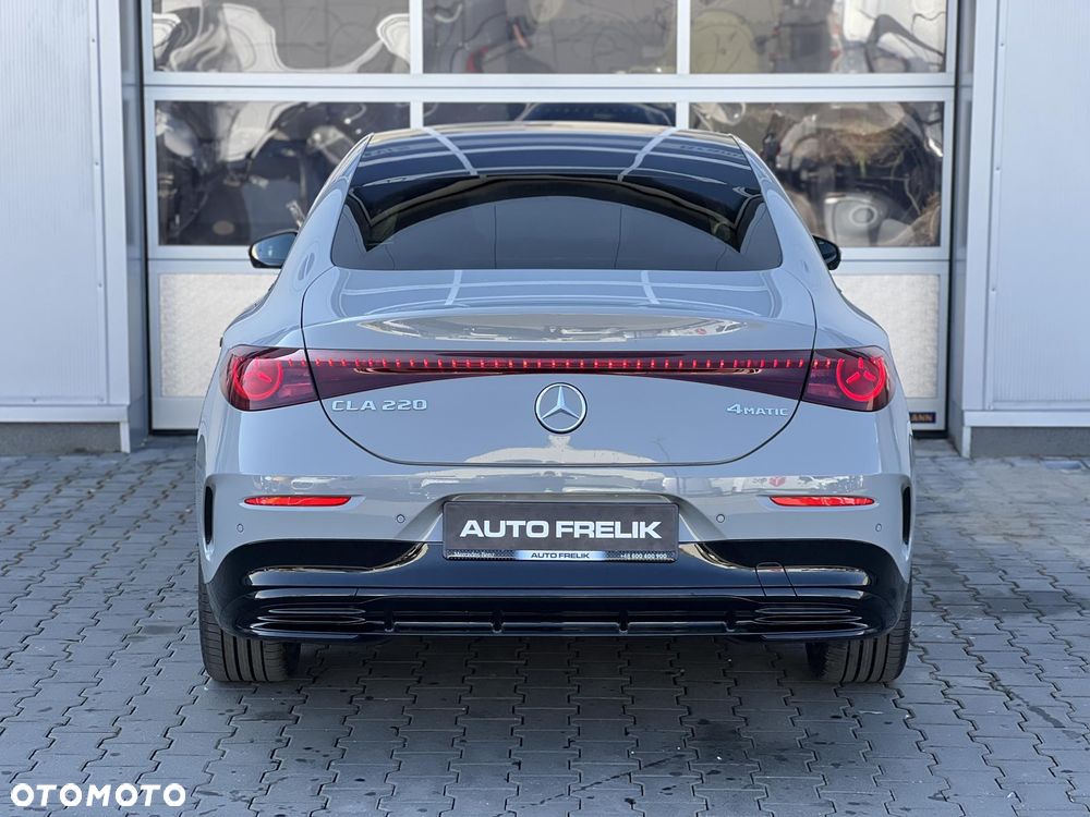 Mercedes-Benz CLA 220 mHEV 4-Matic 8G-DCT - 11