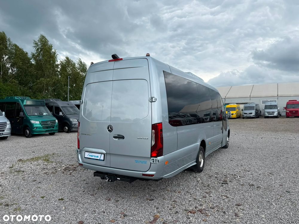 Mercedes-Benz Sprinter 519 - 5