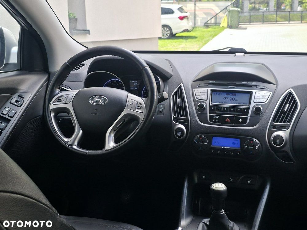 Hyundai ix35 - 13