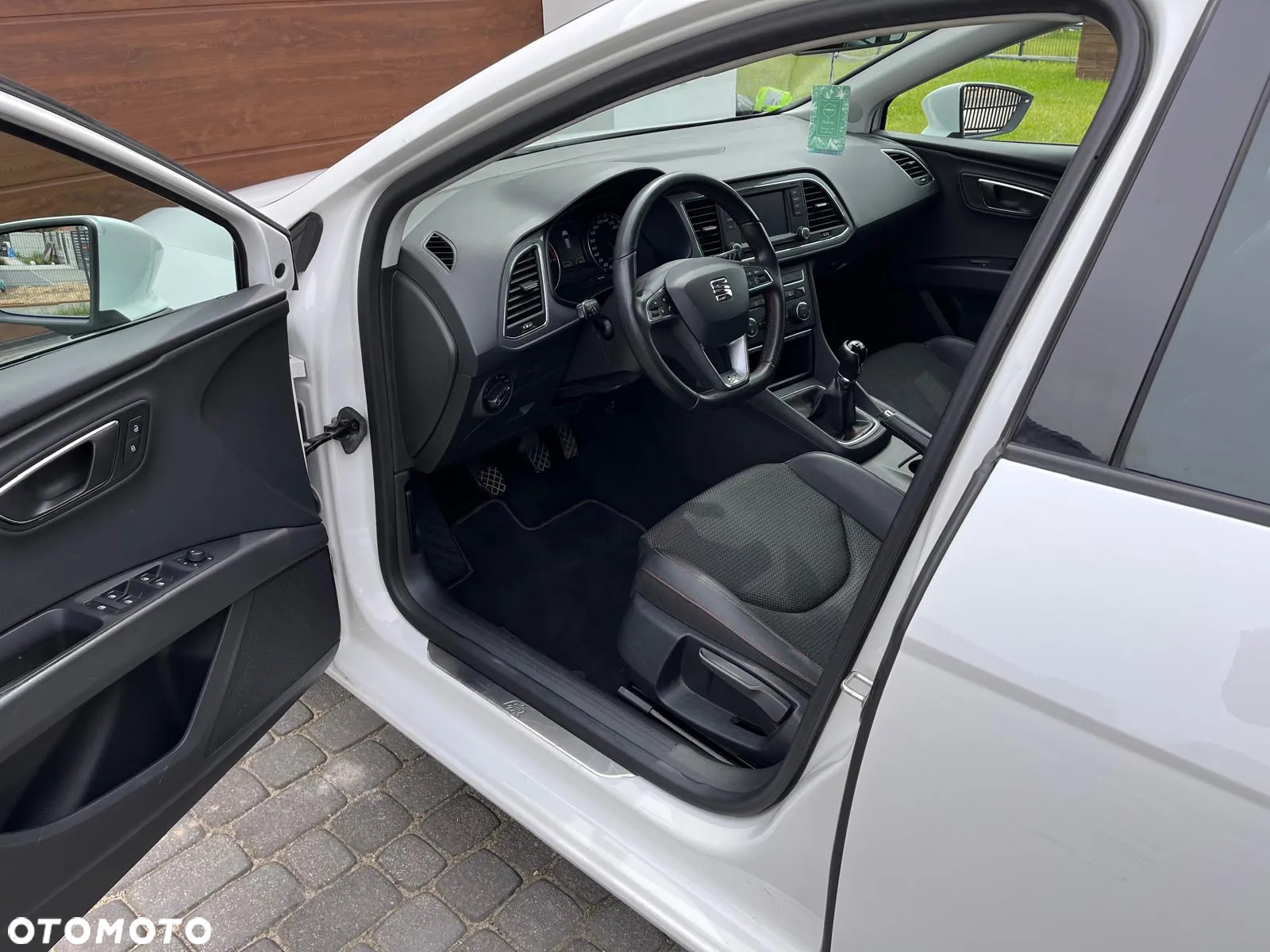 Seat Leon 2.0 TDI DPF Start&Stop FR - 4