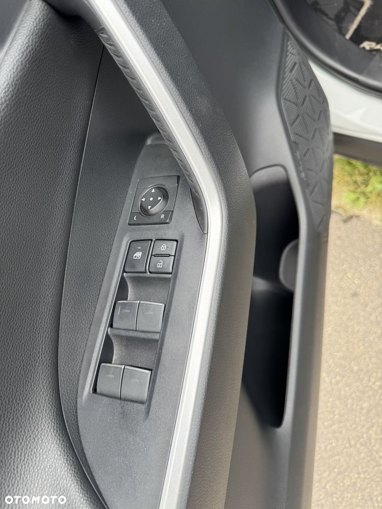 Toyota RAV4 - 14
