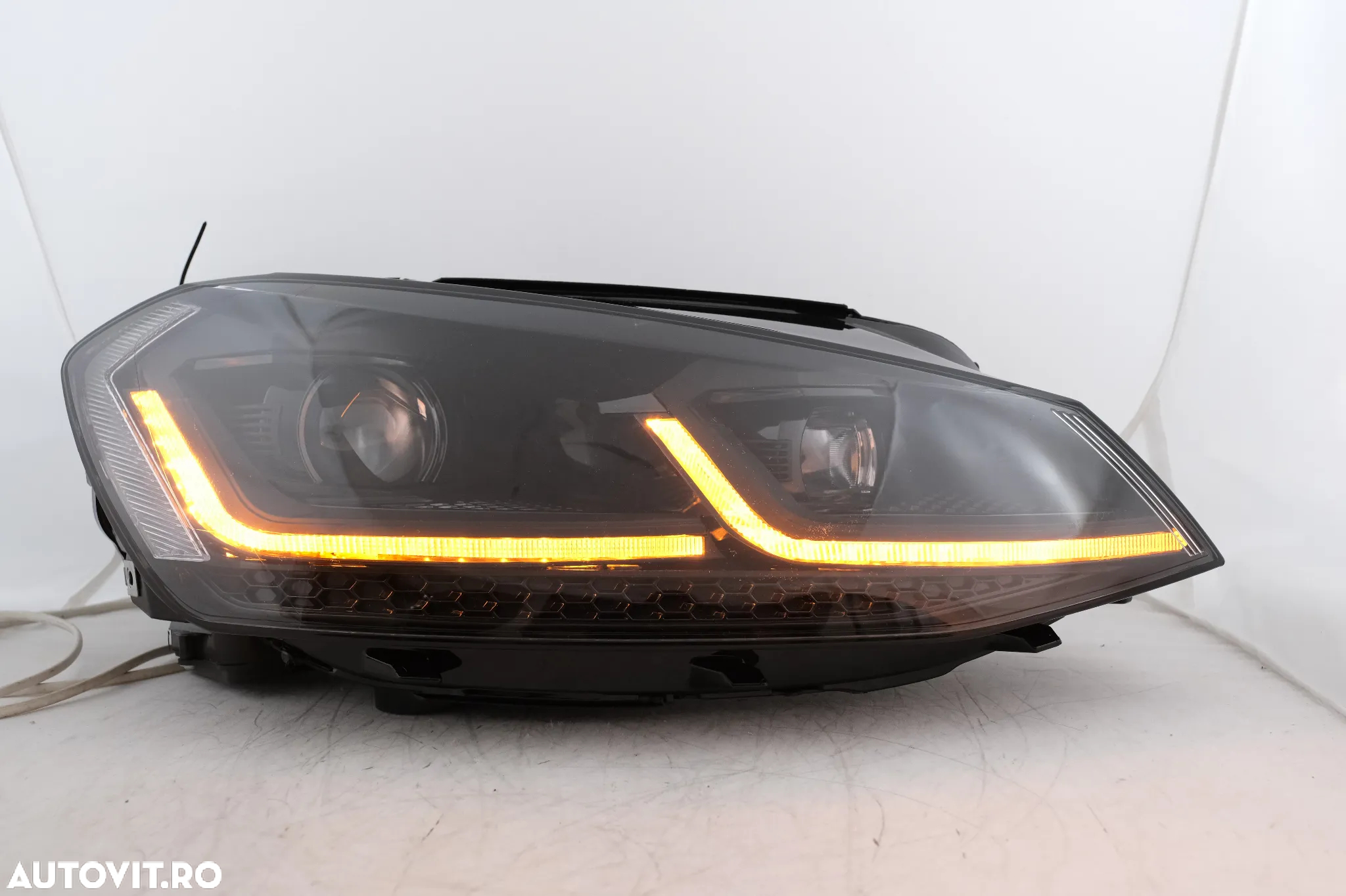 Faruri LED VW Golf 7 VII (2012-2017) Facelift G7.5 Design cu Semnal Dinamic - 2