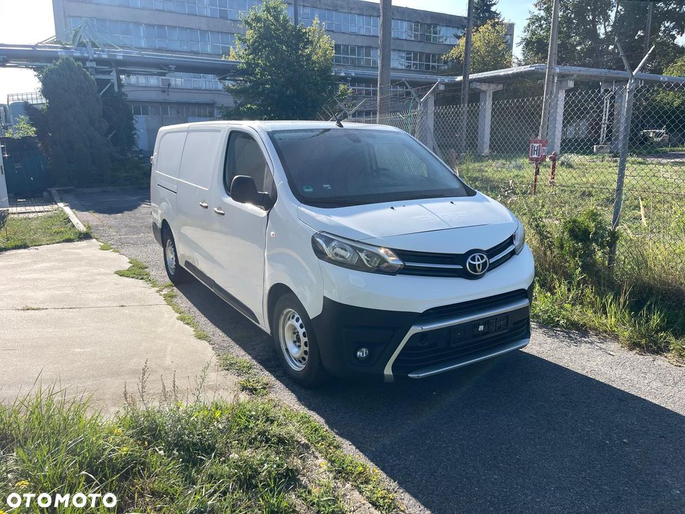 Toyota ProAce Kombi D-4D Long 2,8t - 3