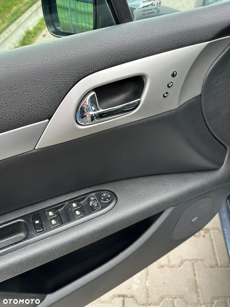 Peugeot 407 2.0 HDi Premium - 13