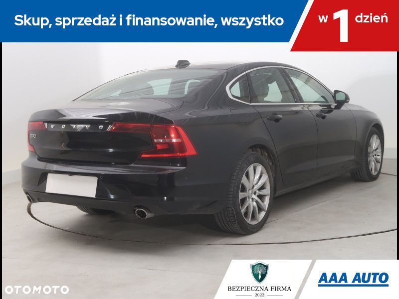 Volvo S90 - 7