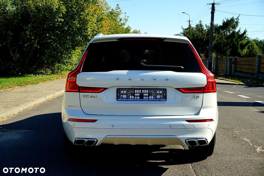 Volvo XC 60 T5 Geartronic RDesign - 16
