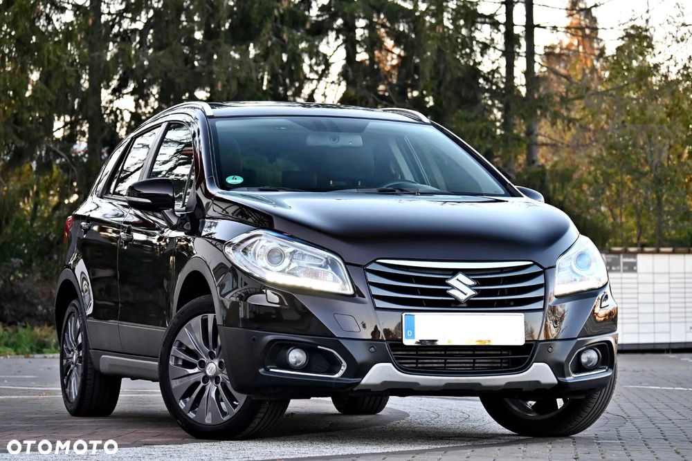 Suzuki SX4 S-Cross 1.6 DDiS Premium 4WD - 9