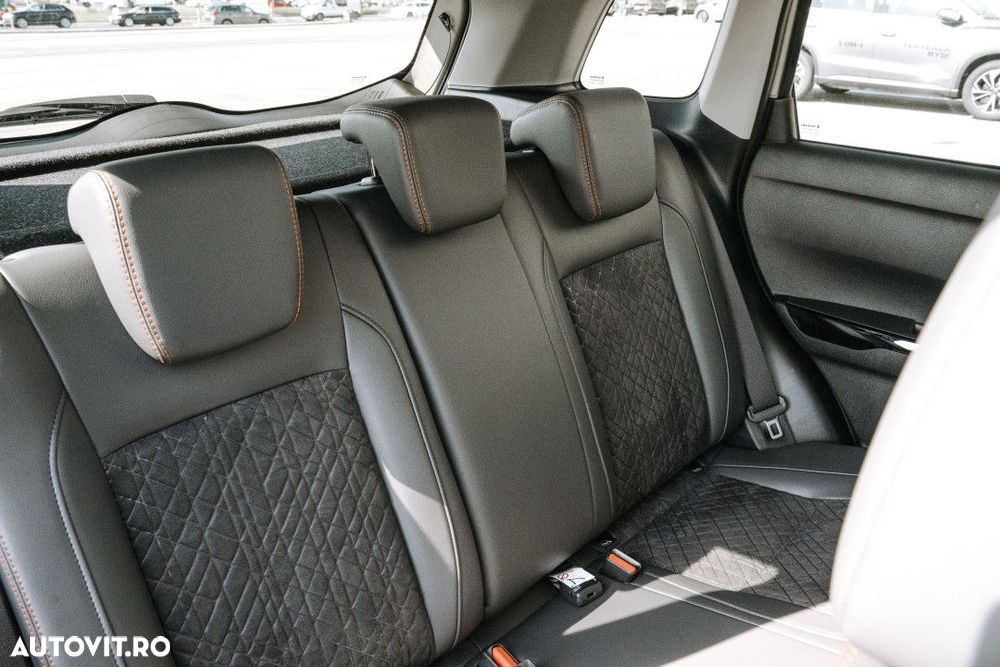 Suzuki Vitara - 11
