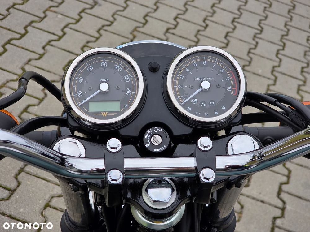 Kawasaki Inny - 10