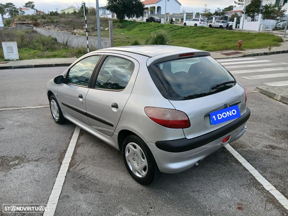 Peugeot 206 - 2