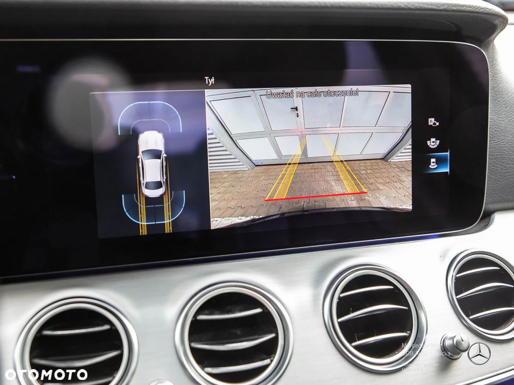 Mercedes-Benz Klasa E 220 d 4-Matic Avantgarde - 10