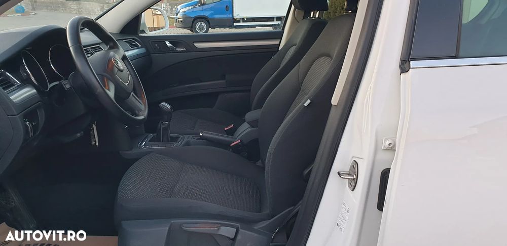 Skoda Superb 1.9 TDI GreenLine - 7