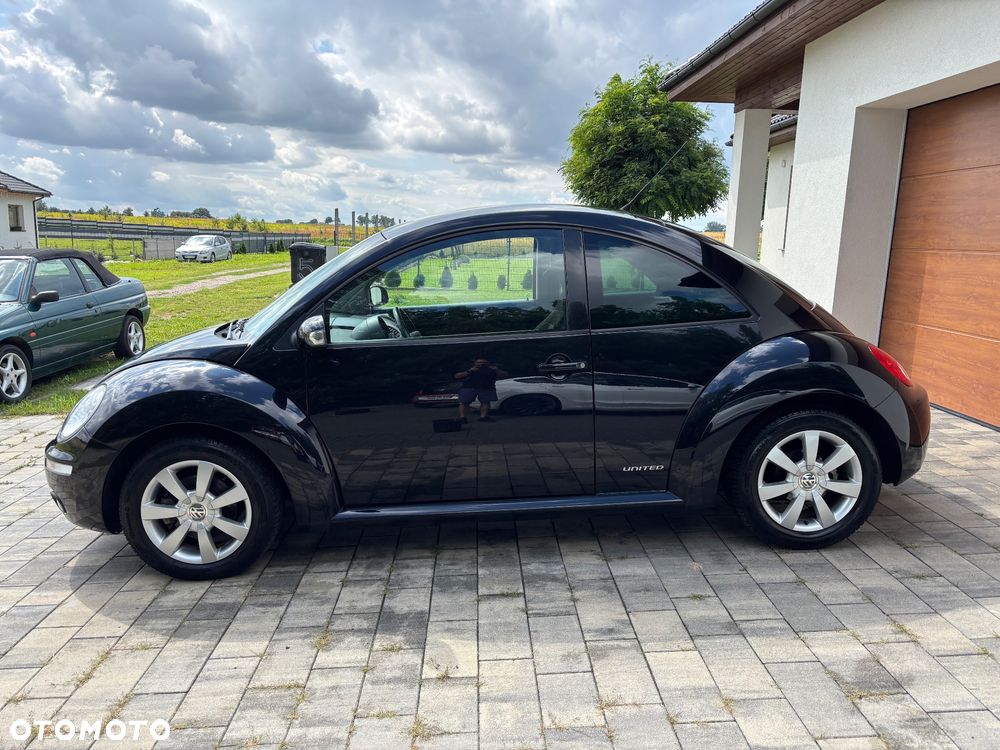 Volkswagen New Beetle 1.6 Automatik United - 3