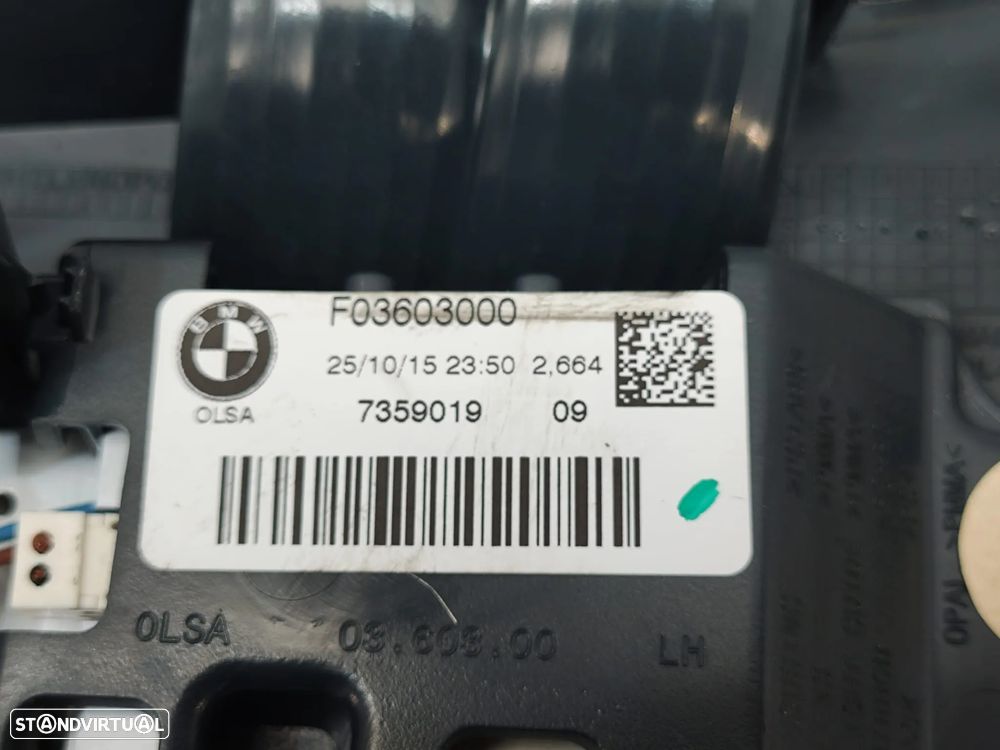 Farolins Tras Traseiros Mala Esquerdo Direito Originais LED BMW Serie 1 LCI F20 5 portas F21 2 portas 7359019 7359020 2014 - 2019 - 11