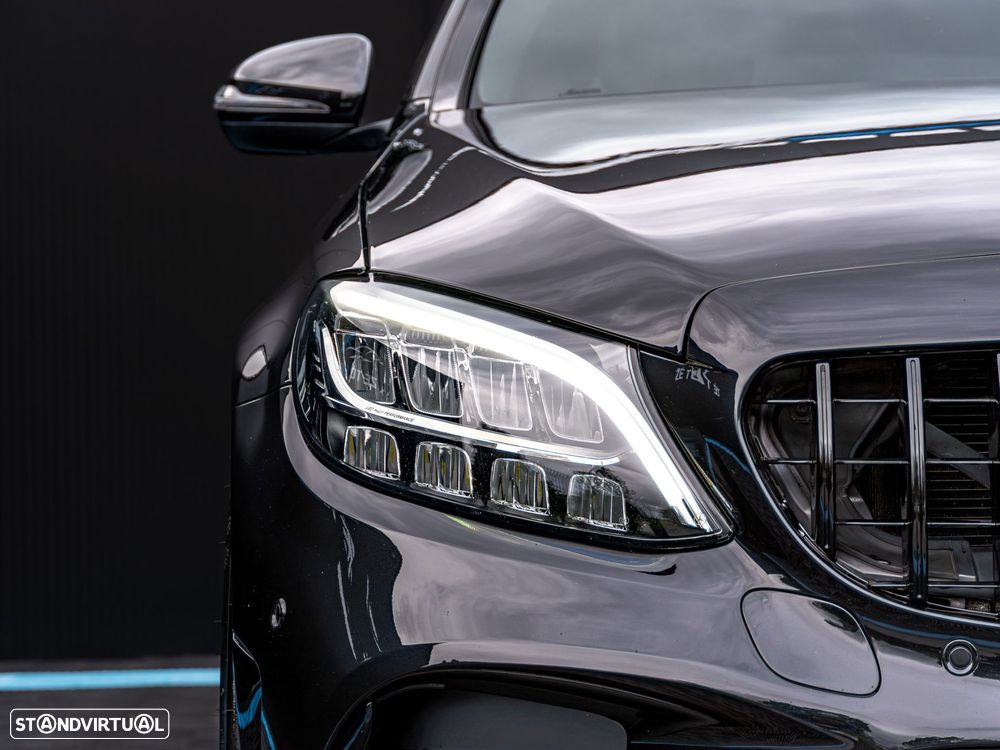 Mercedes-Benz C 220 d AMG Line - 4