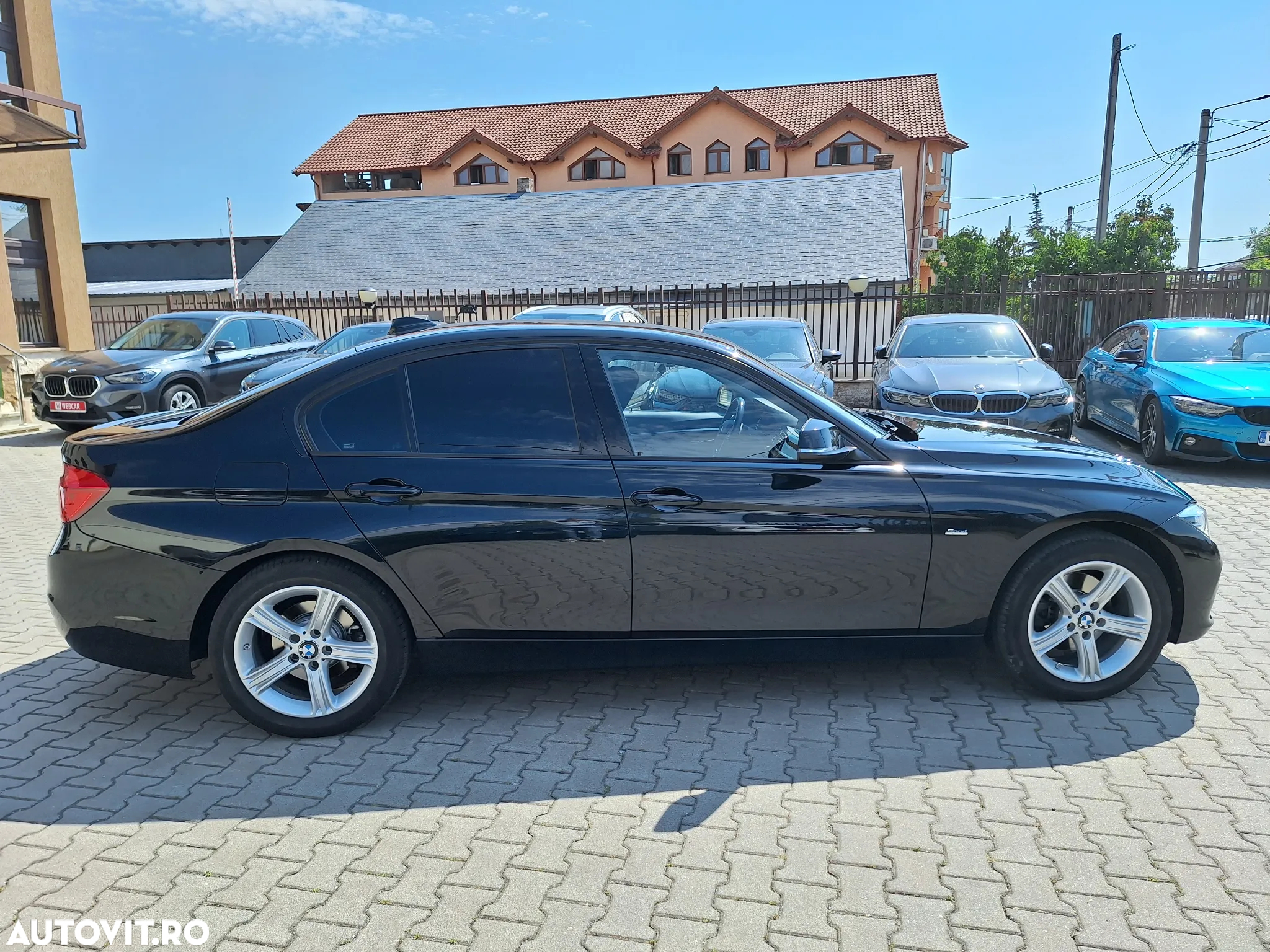 BMW Seria 3 320d Aut. Sport Line - 4