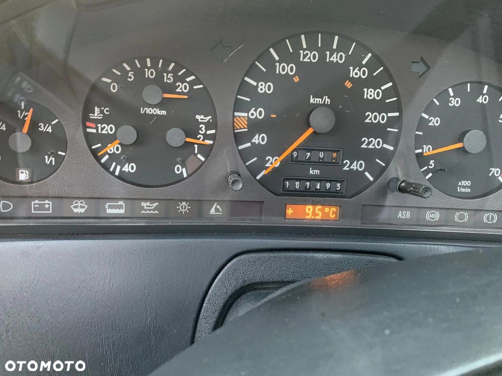 Mercedes-Benz SL - 11