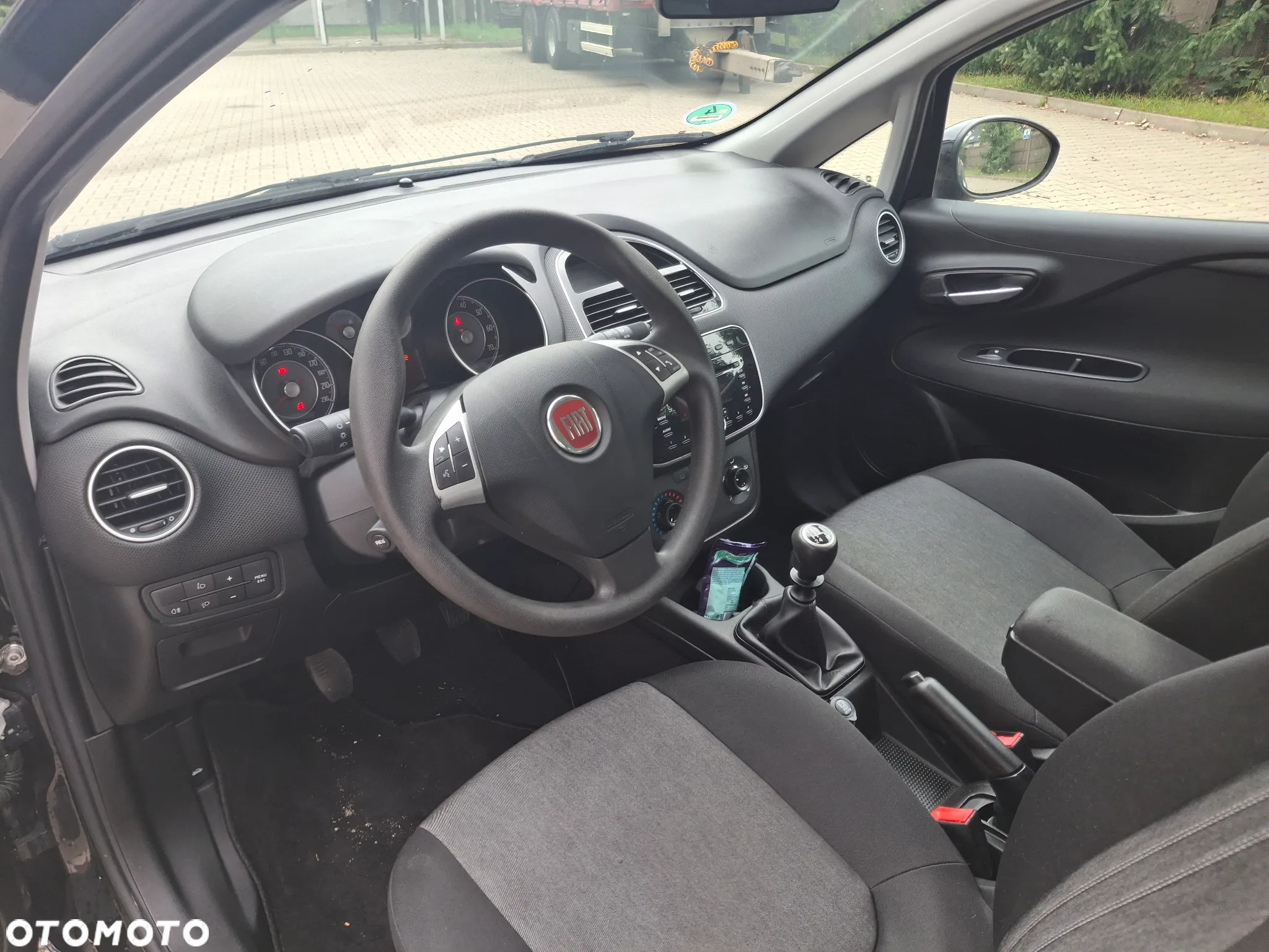 Fiat Punto 1.2 Fresh - 19