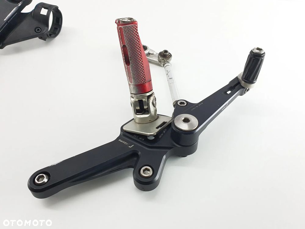 SETY RIZOMA PODNOZKI  DUCATI DIAVEL Rizoma EVO Rear Sets - 2