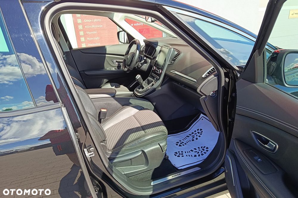 Renault Grand Scenic Energy TCe 130 S&S Bose Edition - 36