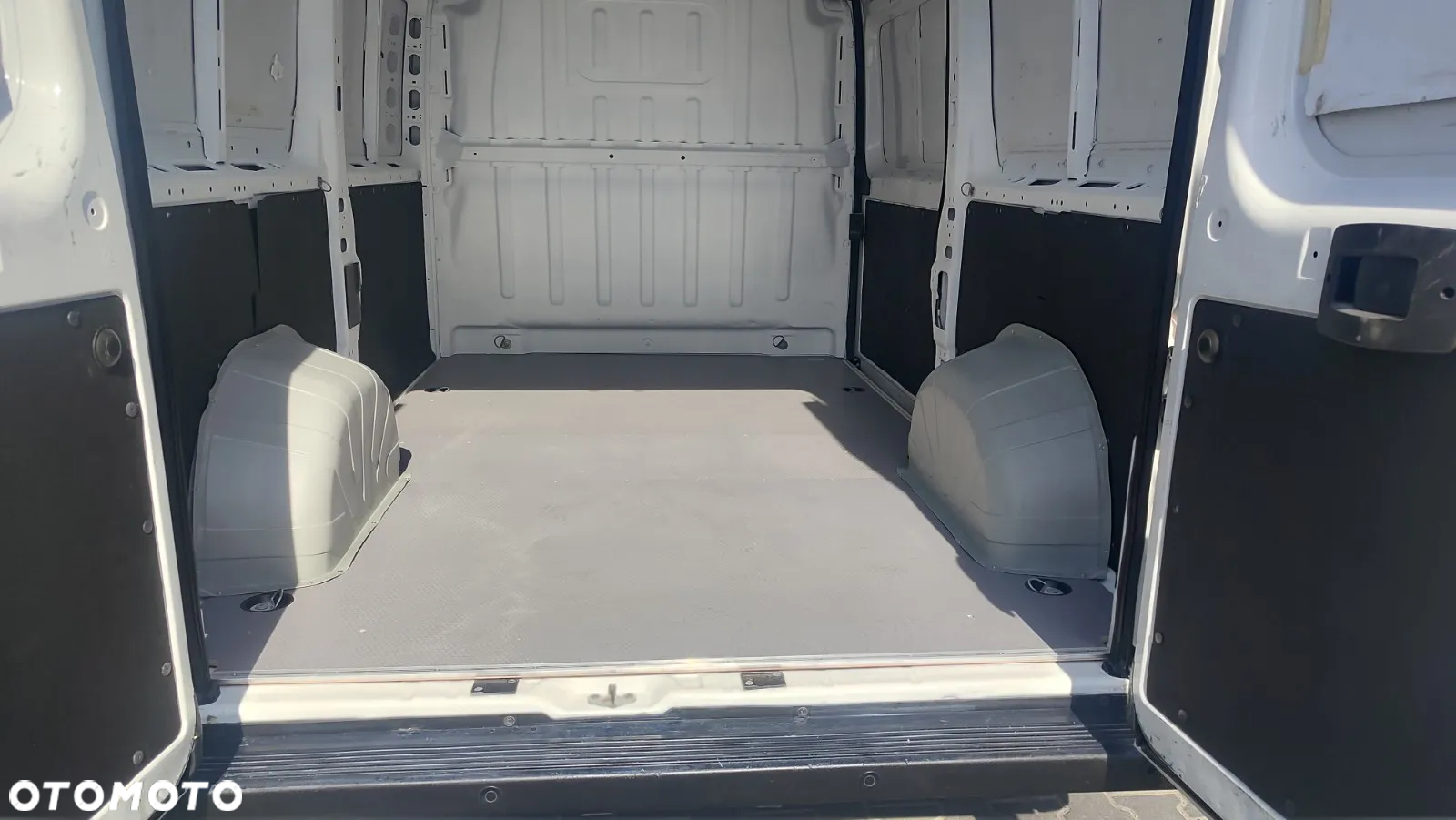 Opel Movano L2H2 2.2 cdti Nowy Model - 13