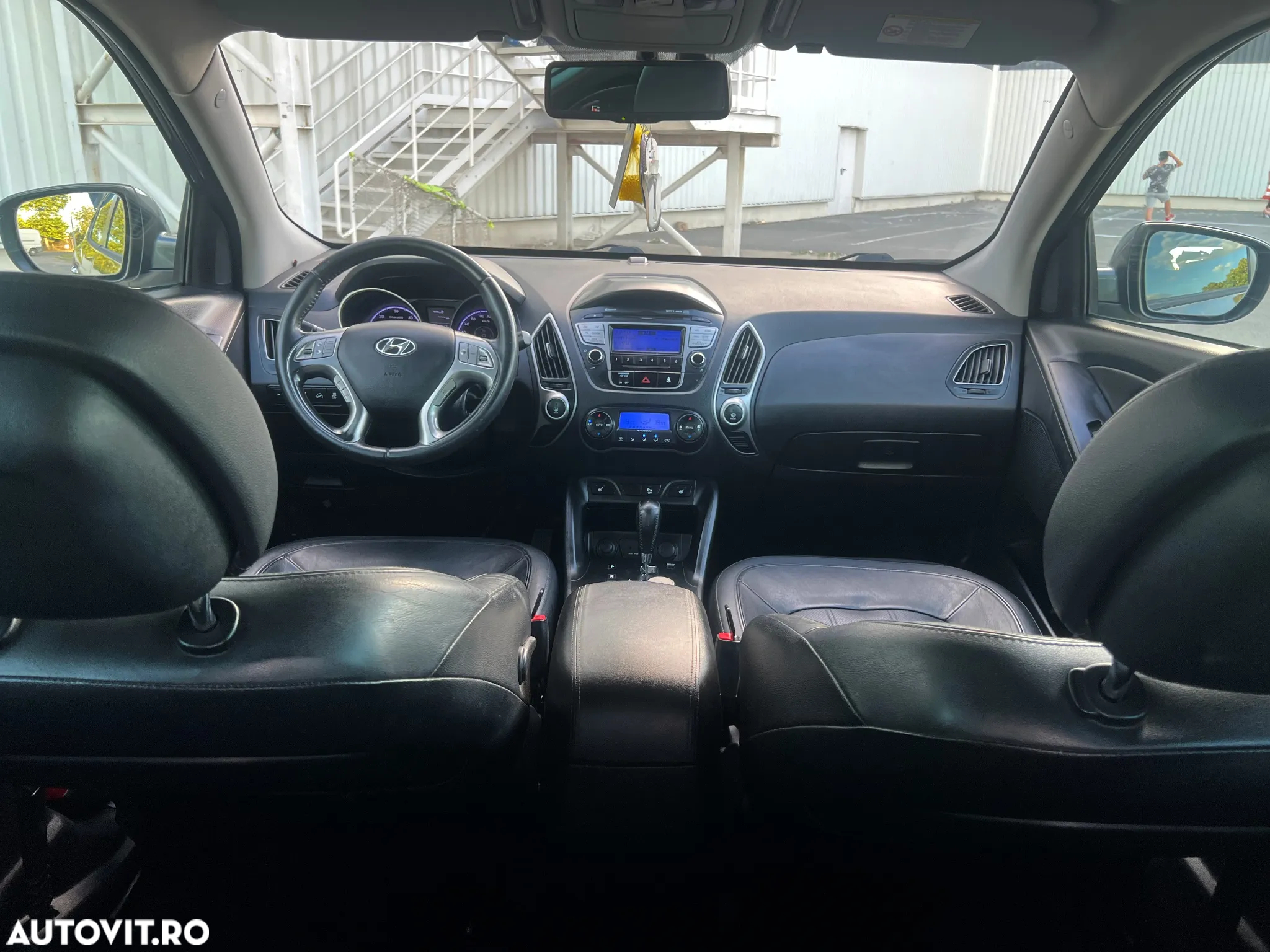 Hyundai ix35 2.0 CRDI High 4WD GLS Aut. Style HEAT+ - 25