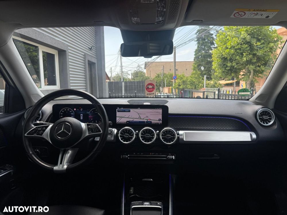 Mercedes-Benz GLB - 8