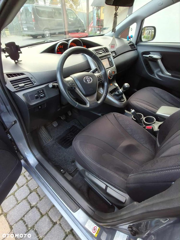 Toyota Verso 2.0 D-4D Sol - 9