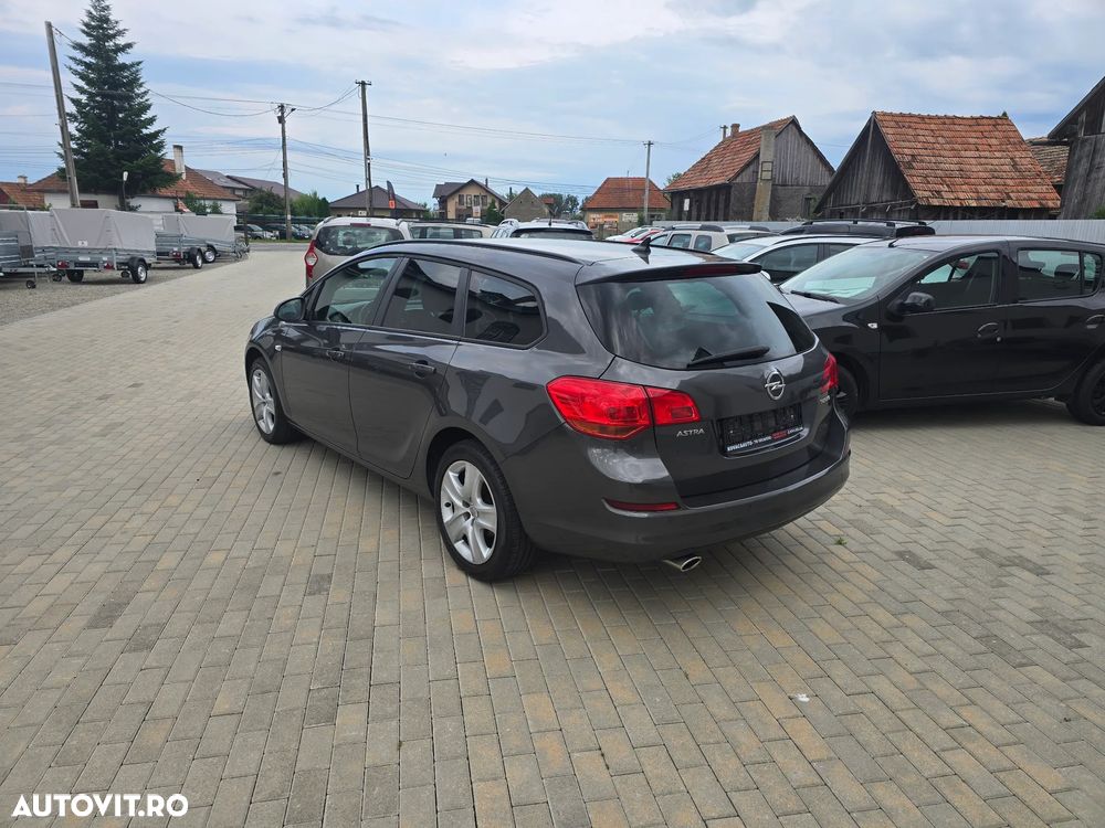 Opel Astra 1.4 Turbo ECOTEC 150 Edition - 3