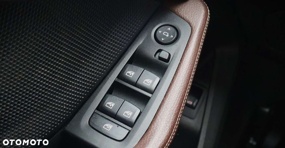 BMW Seria 1 - 28